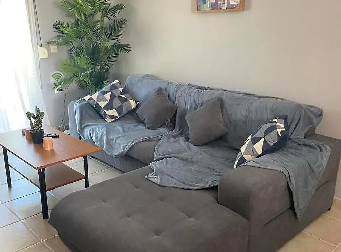 Nikol_House
